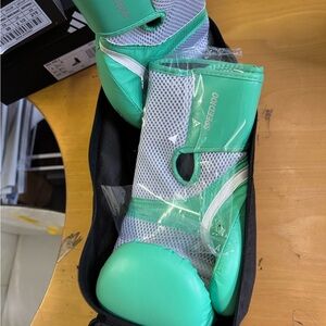 Adidas Green Boxing Gloves for women